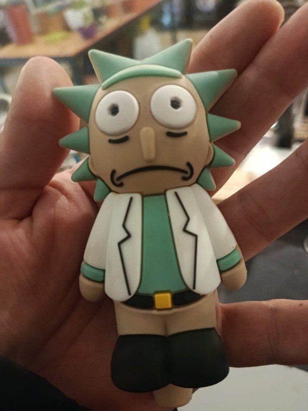 Producto - KIF - PIPA SILICONA Y VIDRIO RICK