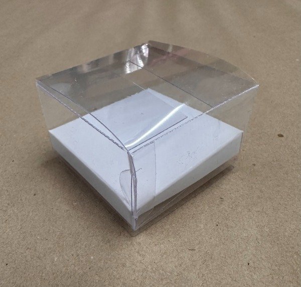 Producto - CAJA DE ACETATO -COD. 1570   6X6X3