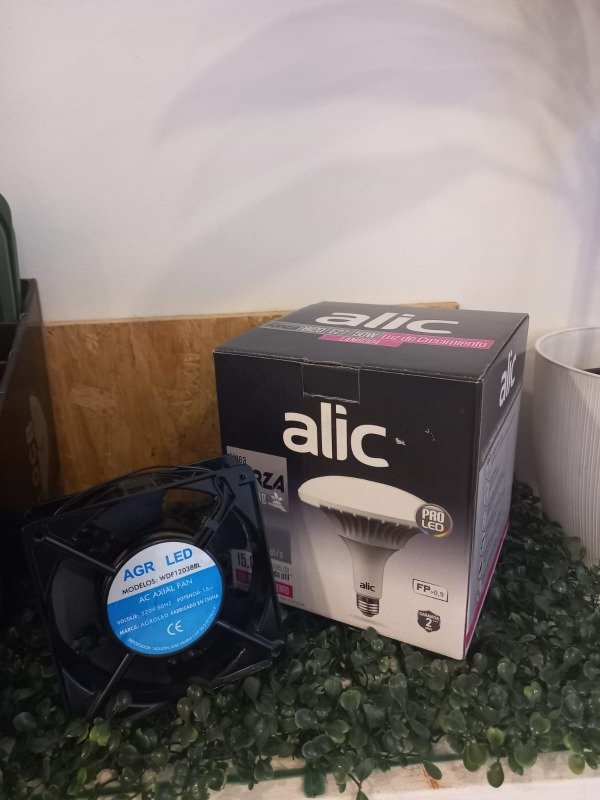 Producto - COMBO INDOOR luz alic 50w (linea forza growing ) + cooler agroled
