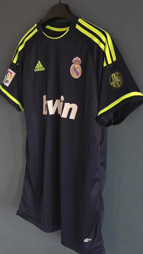 Producto - CAMISETA RETRO REAL MADRID ALTERNATIVA 2013-14 - 2