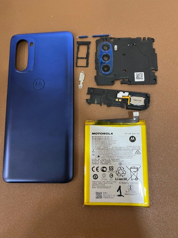 Producto - KIT MOTOROLA G51 TAPA+VID CAM+BANDEJA SIM+HUELLA+PARLANTE+BOT VOL+BATE DE EQUIPO