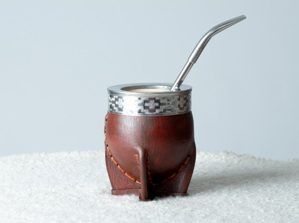 Producto - MATE IMPERIAL MARRÓN DE CALABAZA CON GUARDA DE ACERO + BOMBILLA