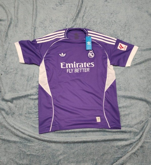 Producto - CAMISETA REAL MADRID VIOLETA