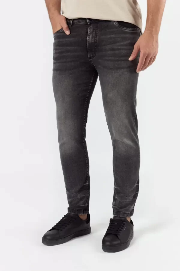 Producto - Jean Regular Trigono Gris Medio Tascani - 0