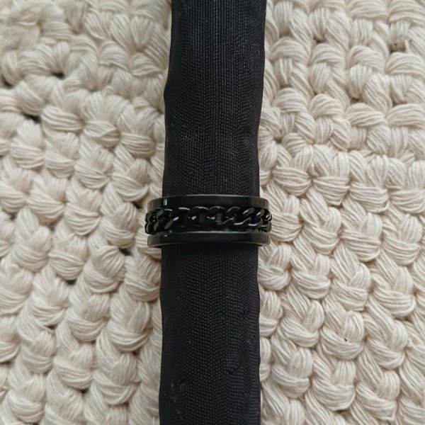 Producto - Anillo black chain