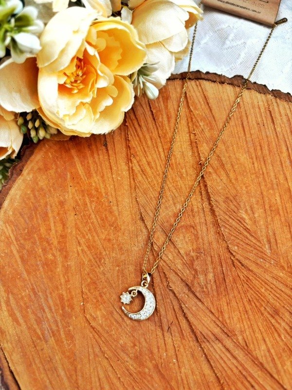 Producto - Collar Luna dorado
