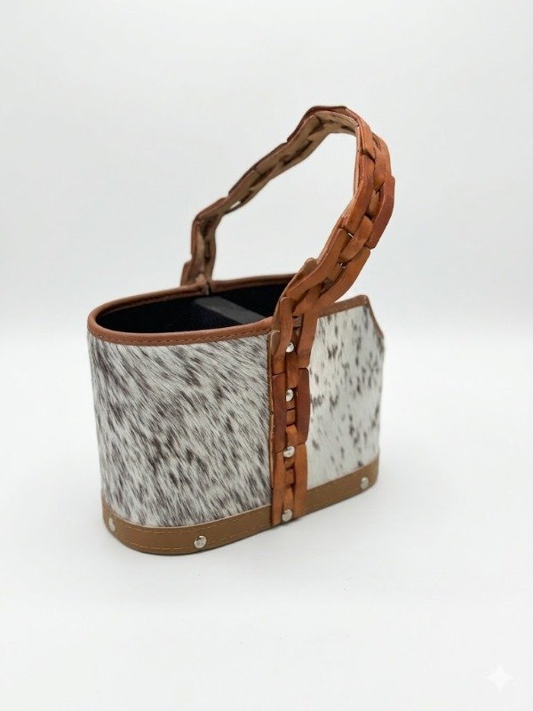 Producto - Art 1134 Canasta simple uruguaya con pelo Blanco