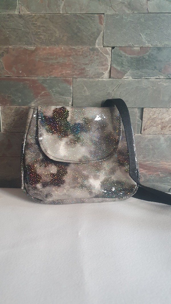 Producto - Carterita Espejo Nube Negra