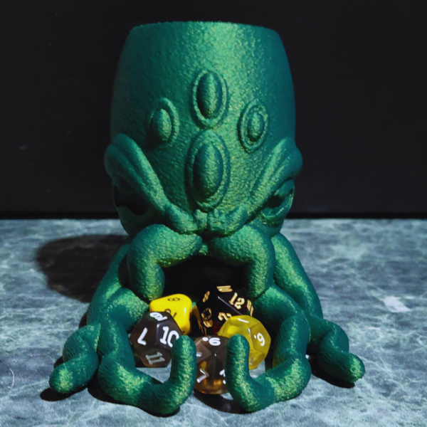 Producto - Torre para dados Cthulhu