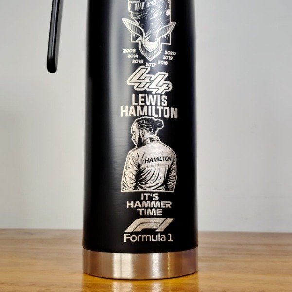 Producto - TERMO MEDIA MANIJA EXCLUSIVO LEWIS HAMILTON - 1