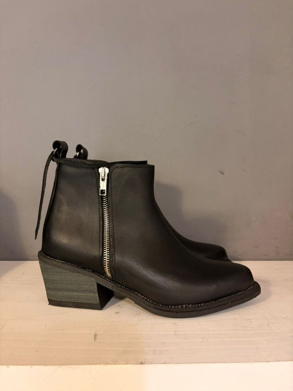 Producto - PARIS NEGRO