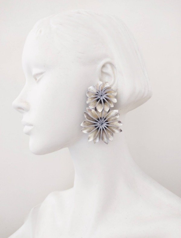 Producto - Aros Doble Flor.Platino