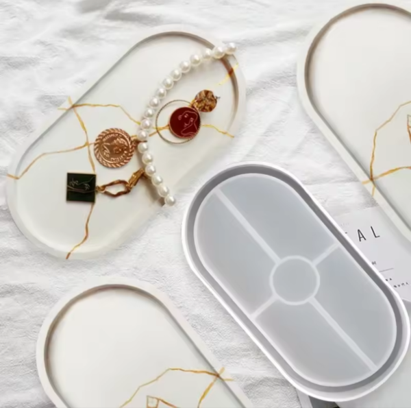 Producto - MOLDE BANDEJA OVALADA GRANDE