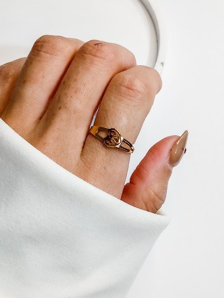 Producto - Anillo CORAZÓN - Acero dorado - talle 17
