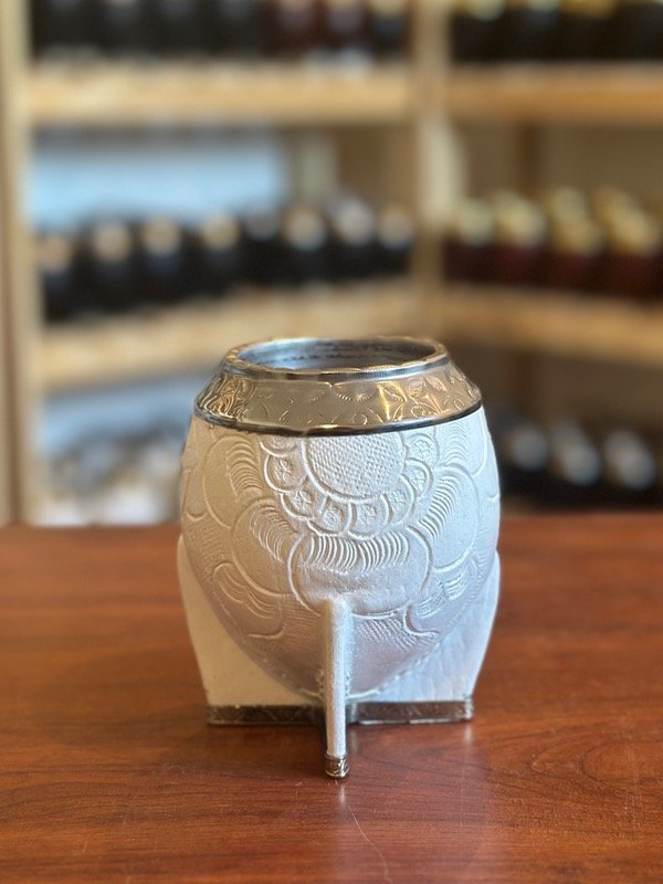 Producto - TORPEDO VIROLA CINCELADA BLANCO "CUERO FLORES" - BASE ALPACA