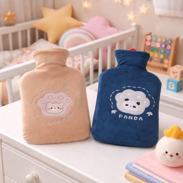 Producto - Bolsa de agua caliente con funda de felpa 1,5 ltr