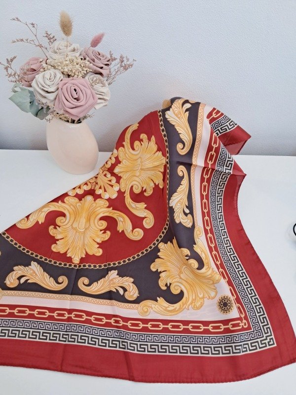 Producto - Pañuelo 70x70cm modelo 18