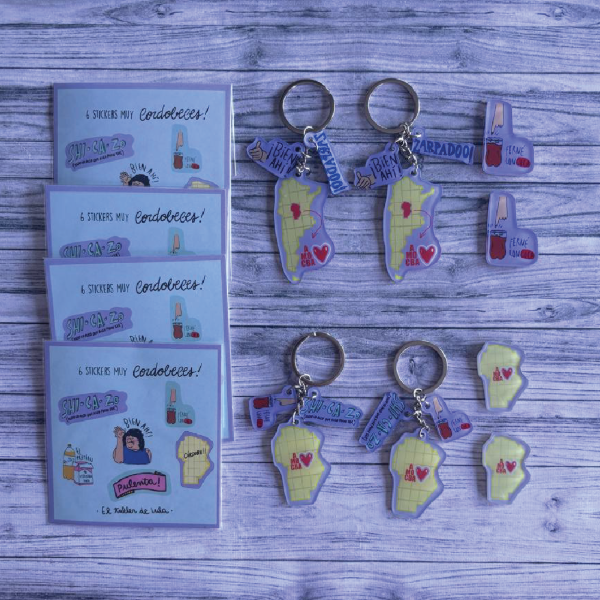 Producto - PACK AMIGOS X 4 CÓRDOBA   (4 LLAVEROS + 4 IMANES + 4 SET DE STICKERS)