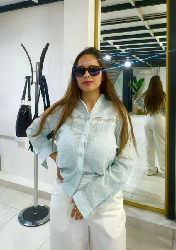 Producto - Camisa de Broderie