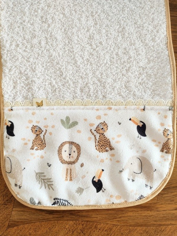 Producto - Babita con puntilla Animalitos Selva beige