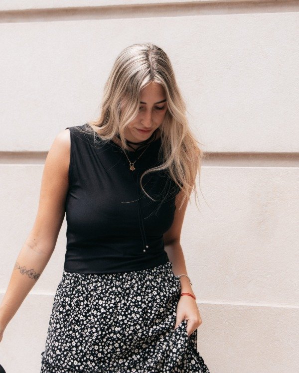 Producto - MUSCULOSA BOTE NEGRA