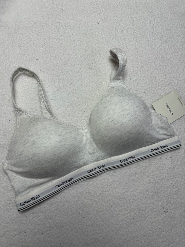 Producto - Top Ck Crema