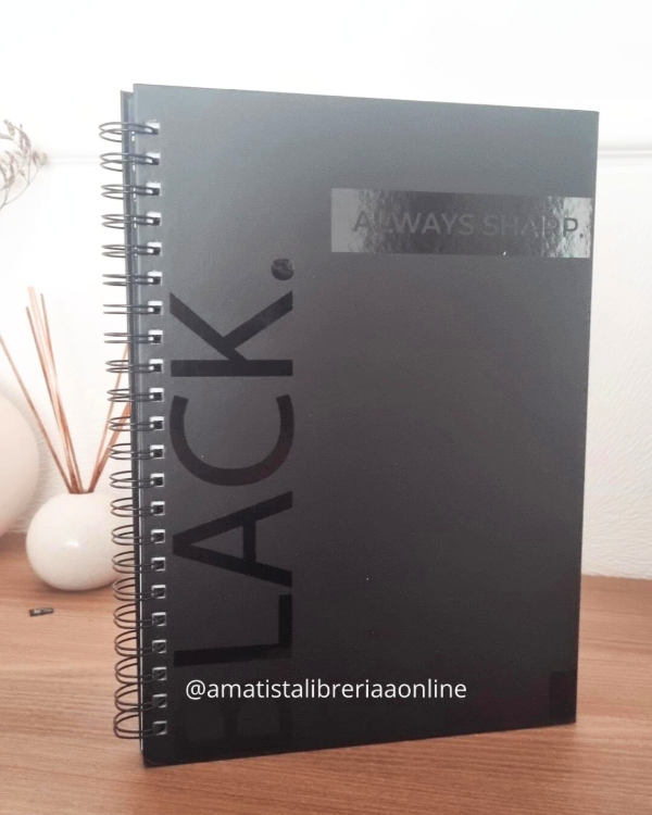 Producto - Cuaderno A4 BLACK 120 hojas T/D