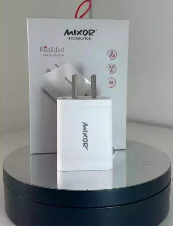 Producto - Combo Transformador y Cable Tipo C 3.8A