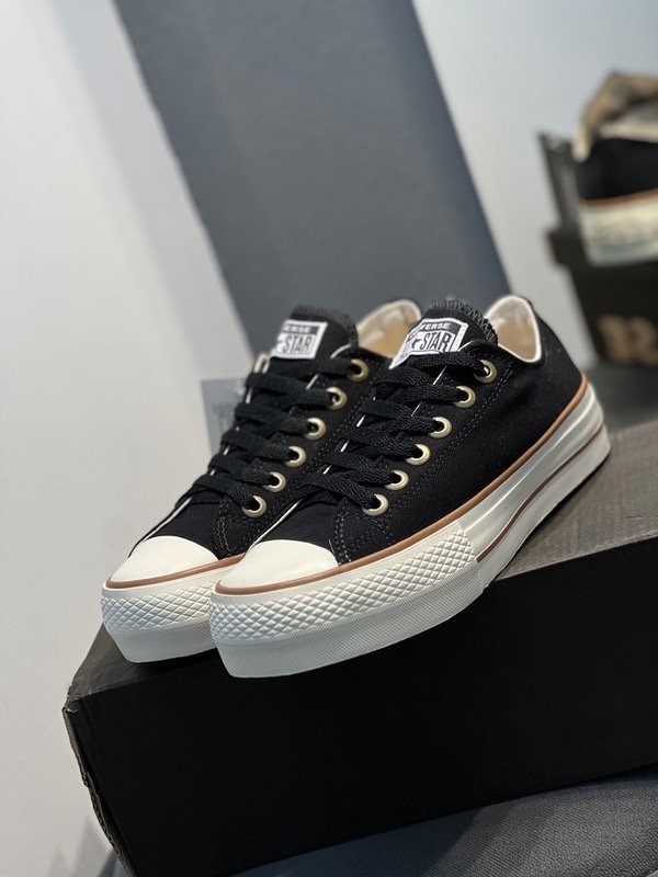 Producto - CONVERSE NEGRA PLAT