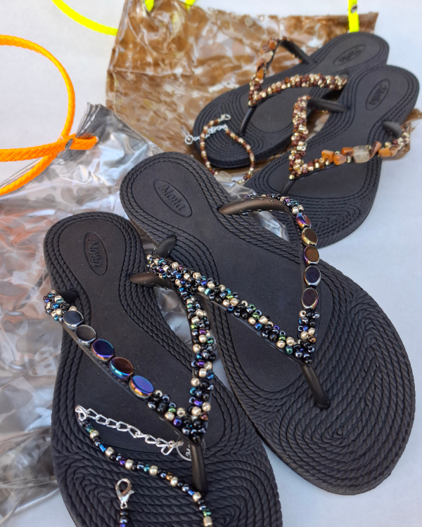 Producto - PROMO MADRE E HIJA. SET OJOTAS BORDADAS X 2