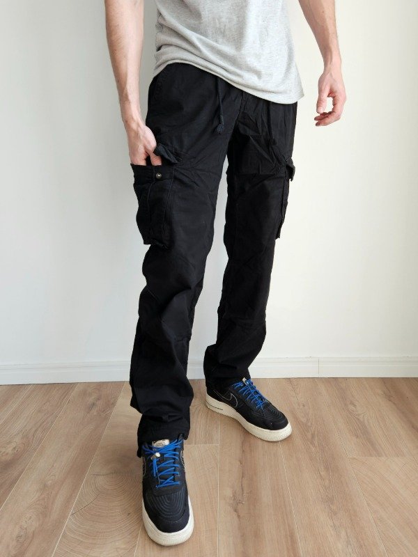 Producto - Pantalon cargo negro