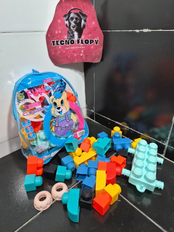 Producto - Bloques ladrillos engomados con mochila