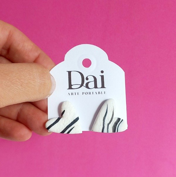 Producto - Aros Corazones Blanco/Negro