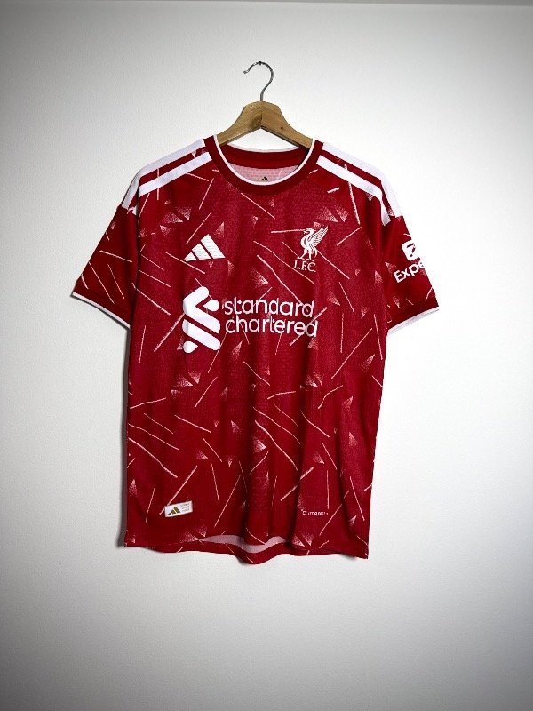 Producto - Liverpool Titular Mac Allister 2026 G5 - 3
