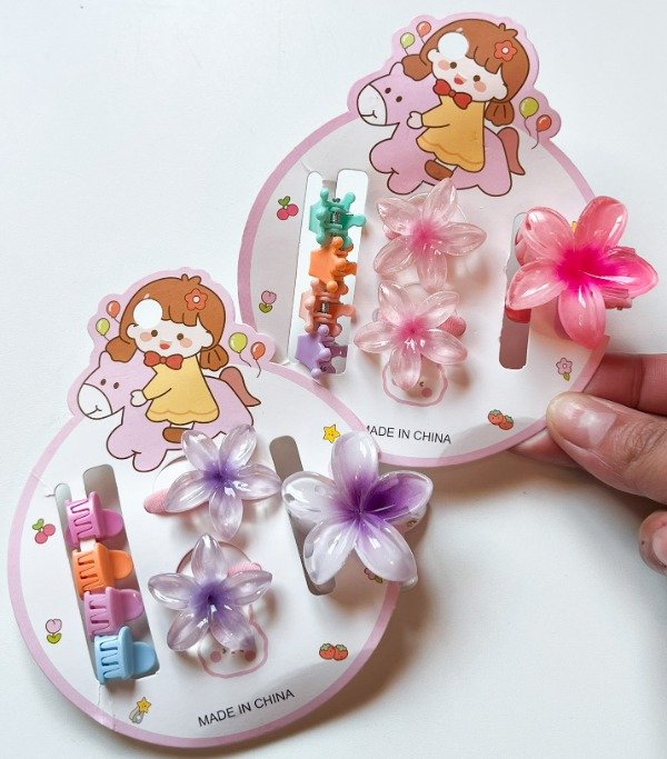 Producto - SET HAWAI BROCHES Y COLITAS