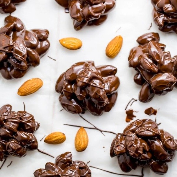 Producto - Medallones Almendras bañadas keto 200gr