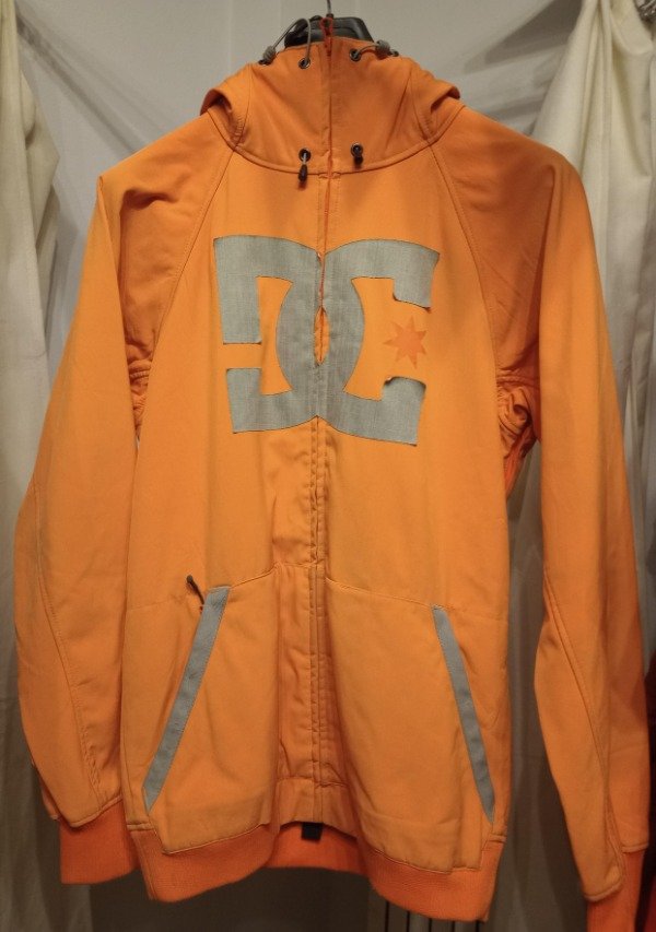 Producto - Campera - Adulto - DC - Usado - Talle S - P-011 - 3