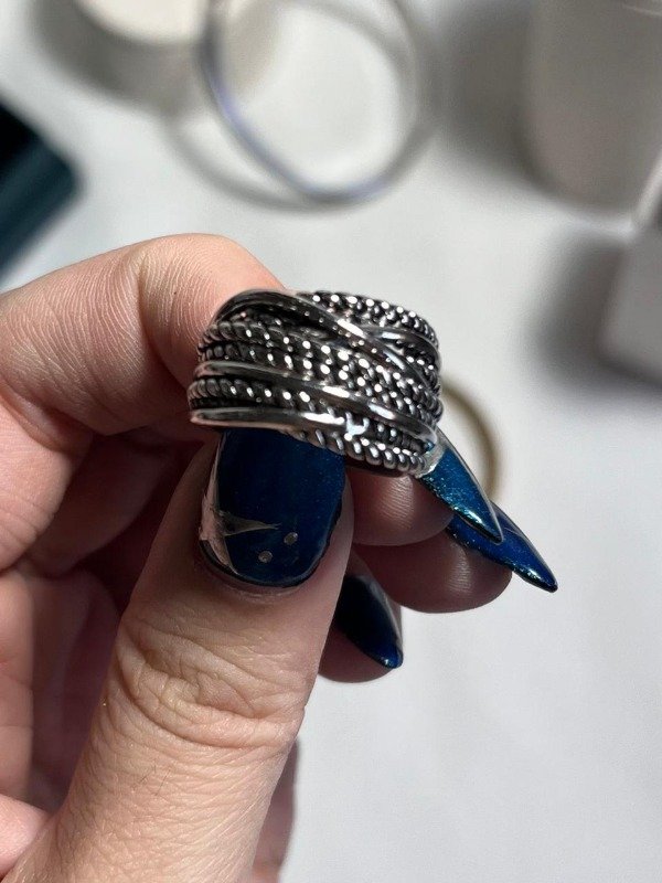 Producto - Anillo torbellino