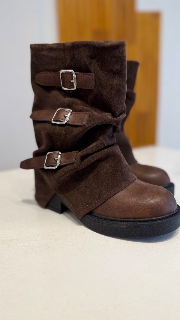 Producto - Bota urbana chocolate
