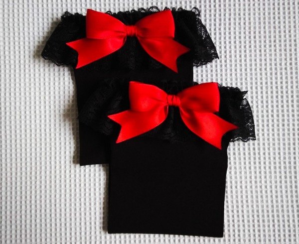 Producto - A PEDIDO - Bucaneras CHERYL Negras con Moños Rojos