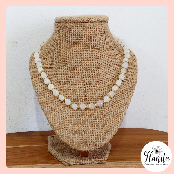 Producto - Gargantilla de ónix blanco y hematites dorados