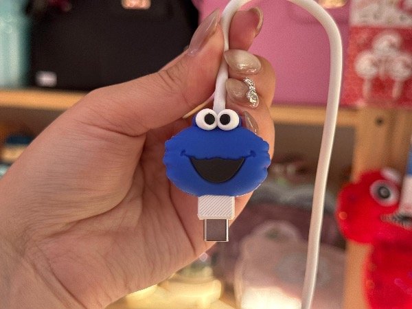 Producto - Come cable Mounstro come galletas