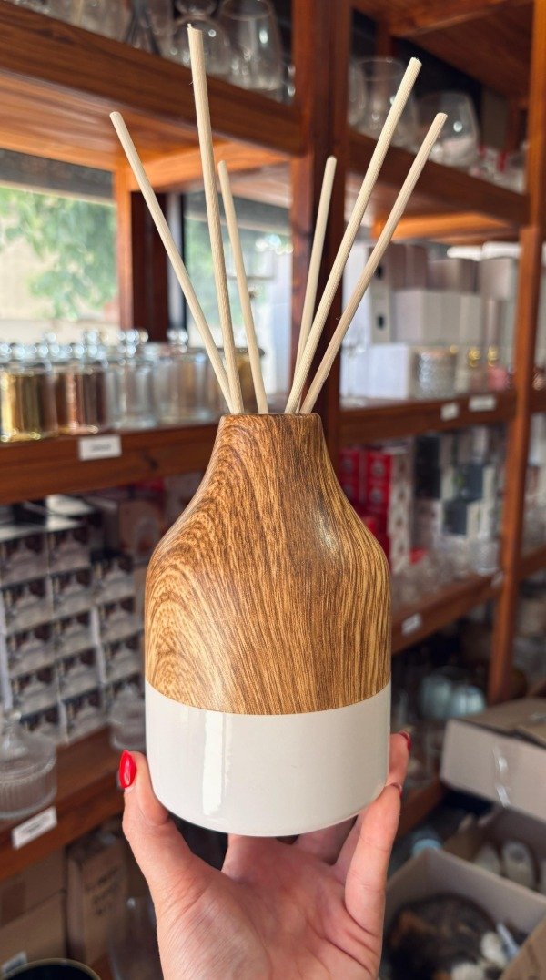 Producto - FLORERO DIFUSOR CERÁMICA SEMIL MADERA