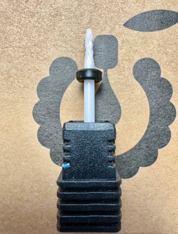 Producto - Fresa cerámica flecha negra