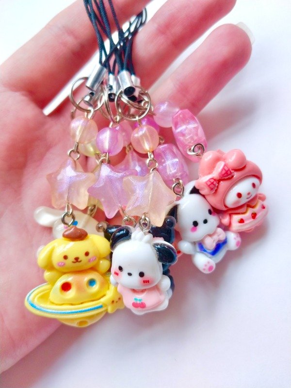 Producto - Phone charm Sanrio ver. 1 - 0