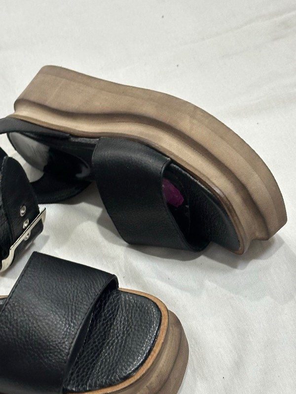 Producto - Sandalias NARCISA nuevas T35 - 4