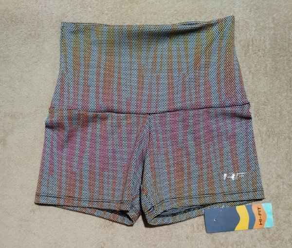 Producto - SHORT SOPHIA URUMA HI-FIT