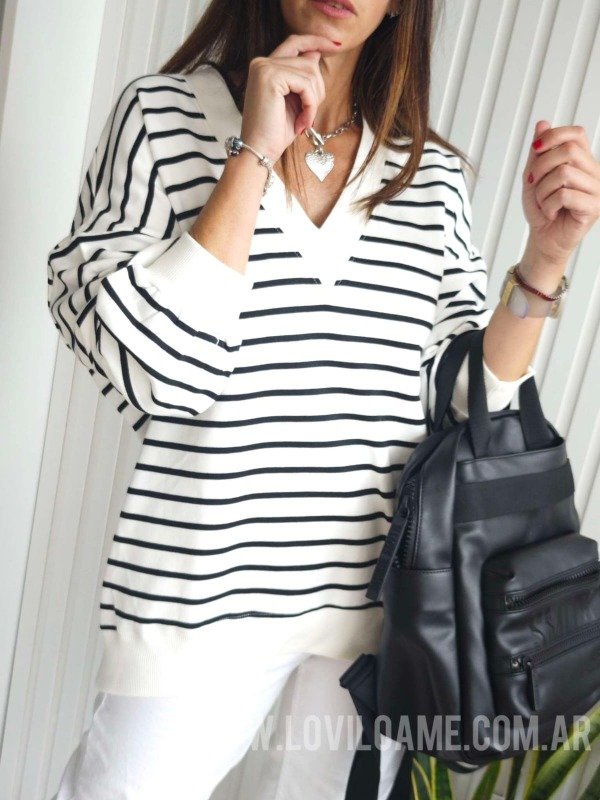 Producto - Buzo Ariana