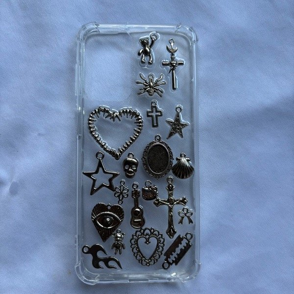 Producto - Funda con dije personalizado