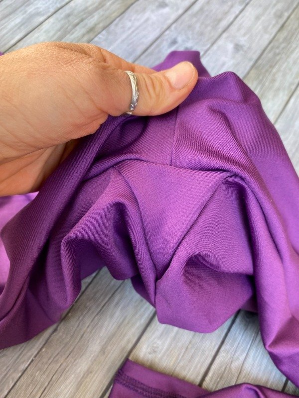 Calza larga morada — imagen 3